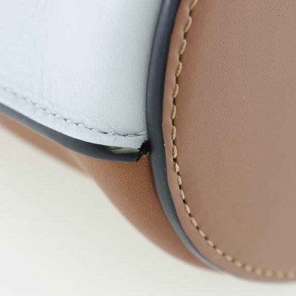 LOEWE  Shoulder Bag - Picture 7 of 8